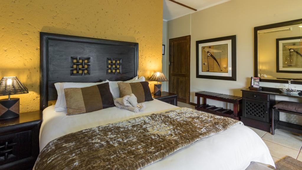 Joern'S Gaestehaus Mbombela Стая снимка