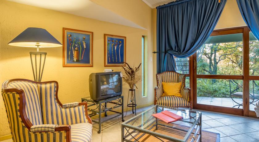 Joern'S Gaestehaus Mbombela Стая снимка